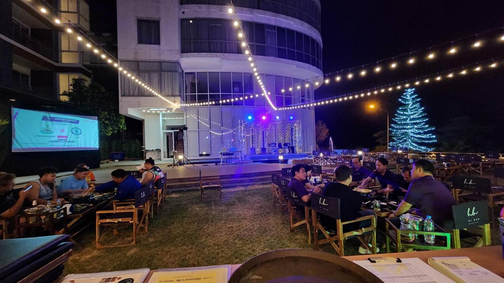Blu Hotel Nakhon Phanom Exteriör bild