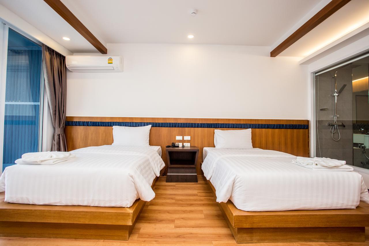 Blu Hotel Nakhon Phanom Exteriör bild