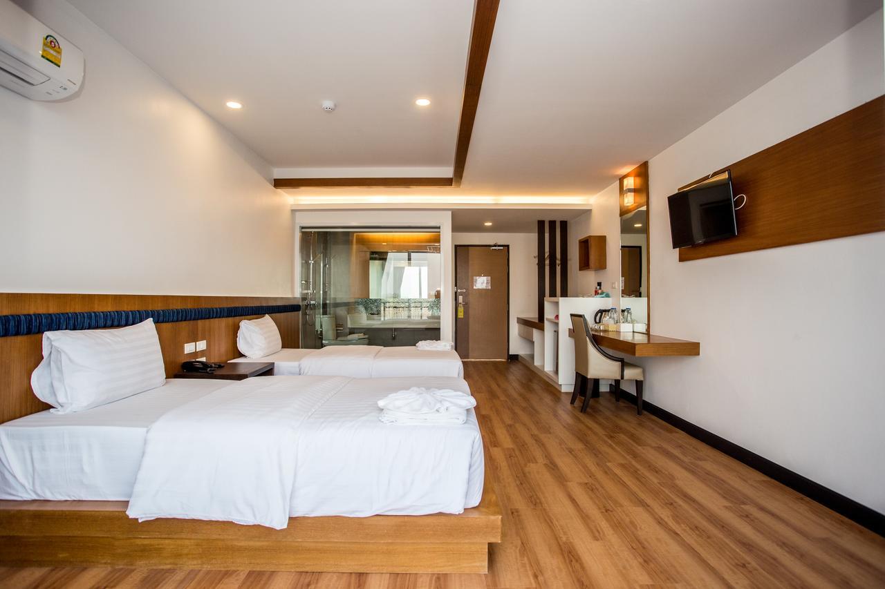 Blu Hotel Nakhon Phanom Exteriör bild
